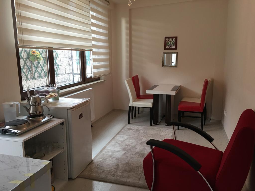 Karims Apartments Бурса Стая снимка